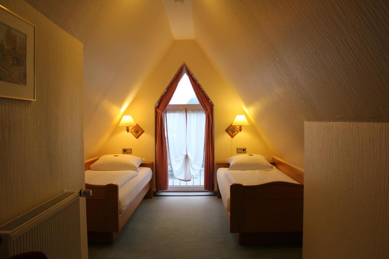 Hotel Zum Maerchenwald Lingen Exterior photo