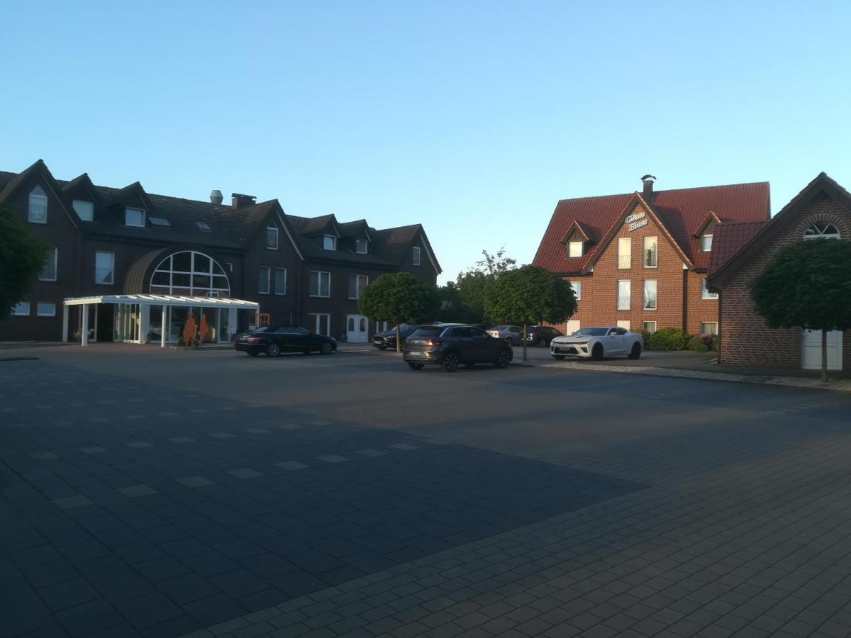 Hotel Zum Maerchenwald Lingen Exterior photo
