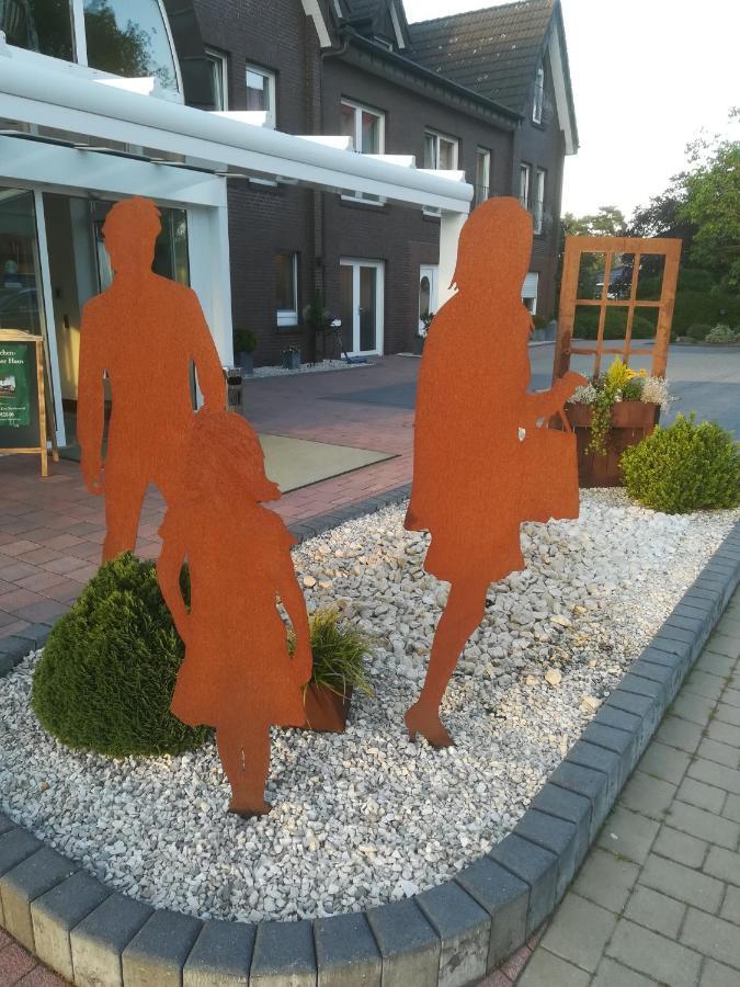 Hotel Zum Maerchenwald Lingen Exterior photo